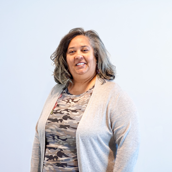 LINDA - WHITE BACKGROUND