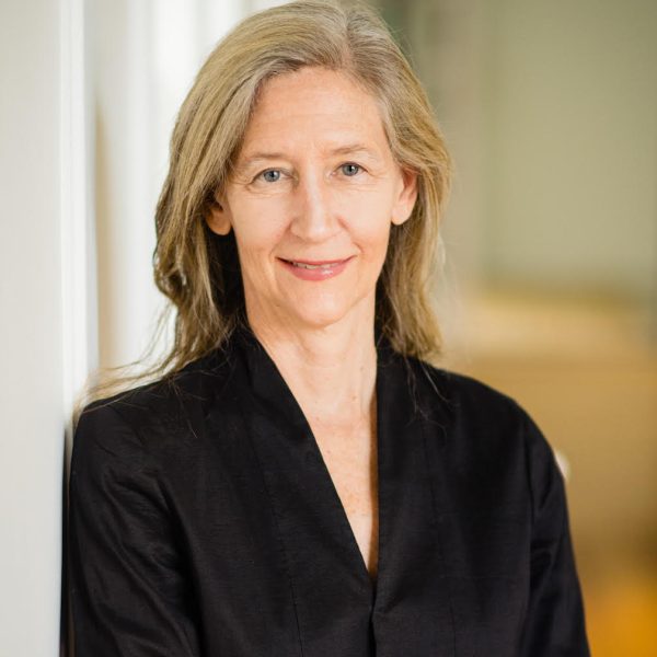 SusanMagsamen_Headshot_NEW2021